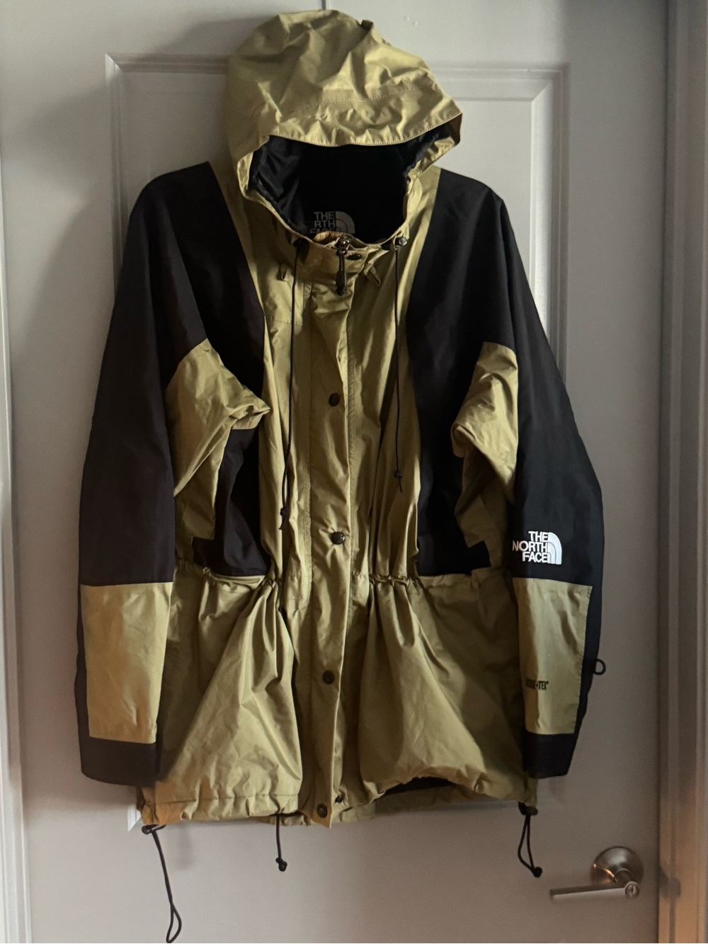 The North Face Women’s Two-Tone Hooded Ski Jacket — Olive/Black size Large